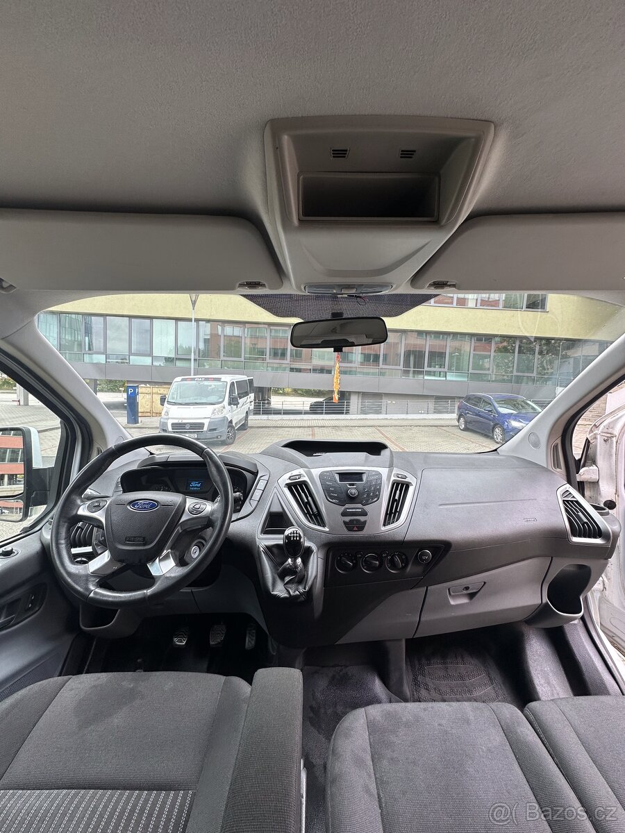 Ford Transit Custom - 8