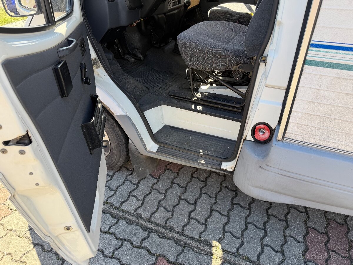 Obytný automobil - 8