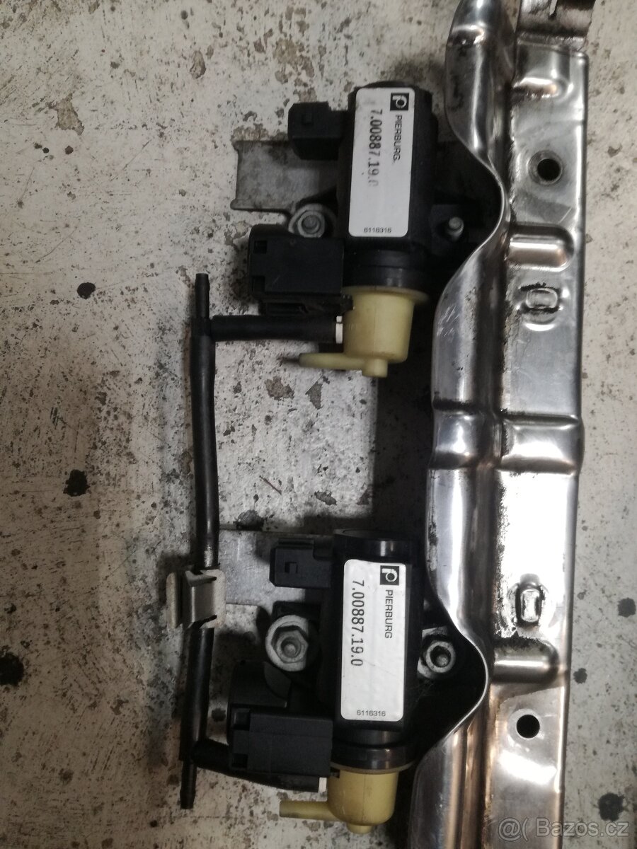 Díly motoru N54B30 335i E92 - 8