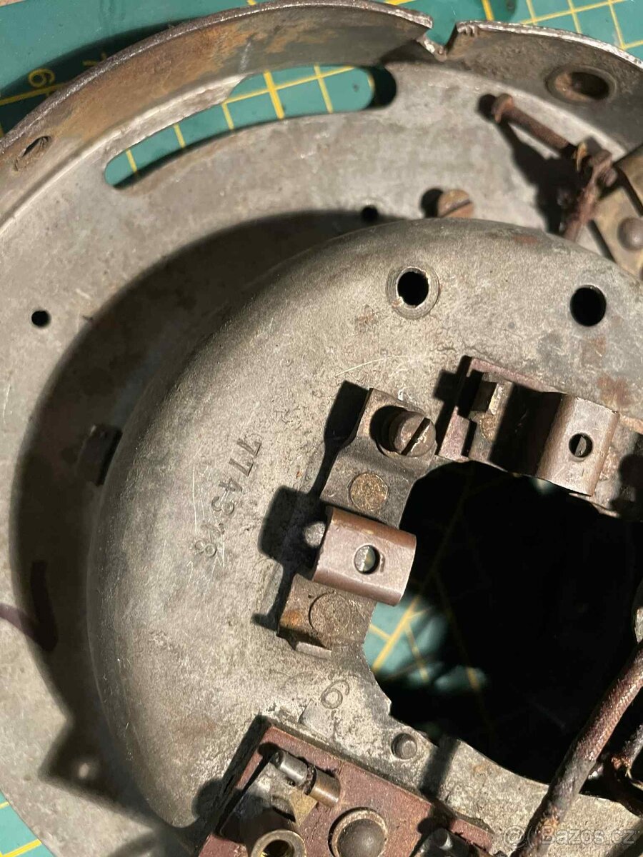 Nekompletní zapalování NSU 201ZDB - 8