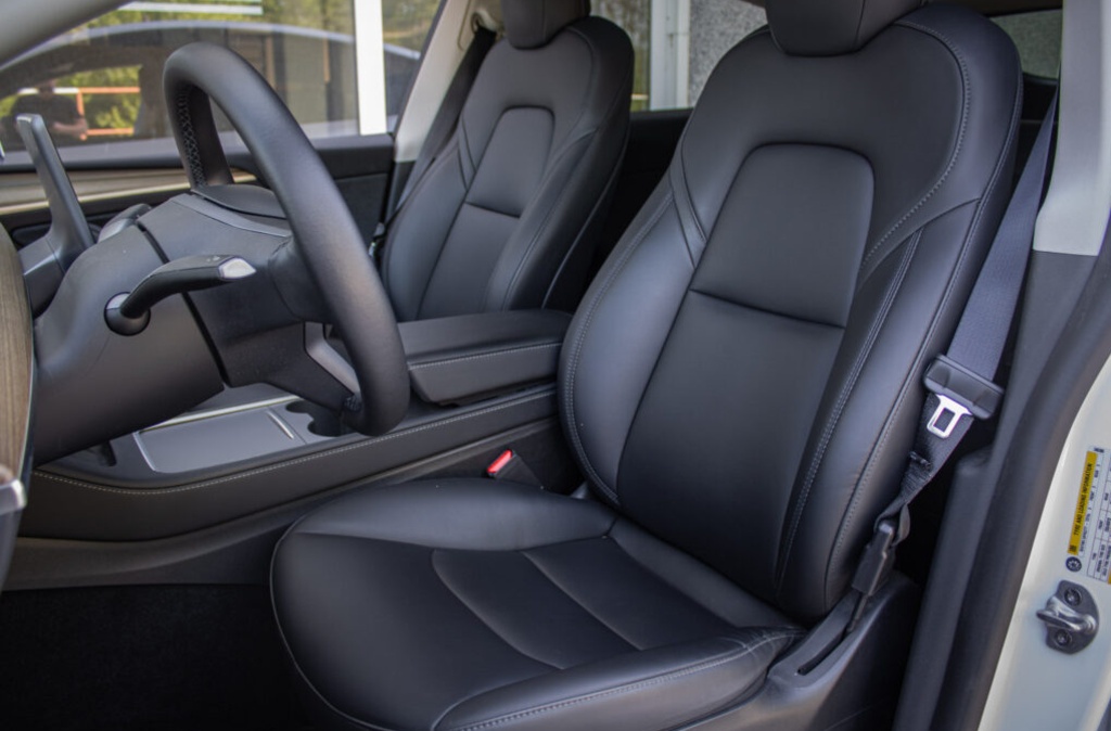 Tesla Model Y Long Range 378kW - 8