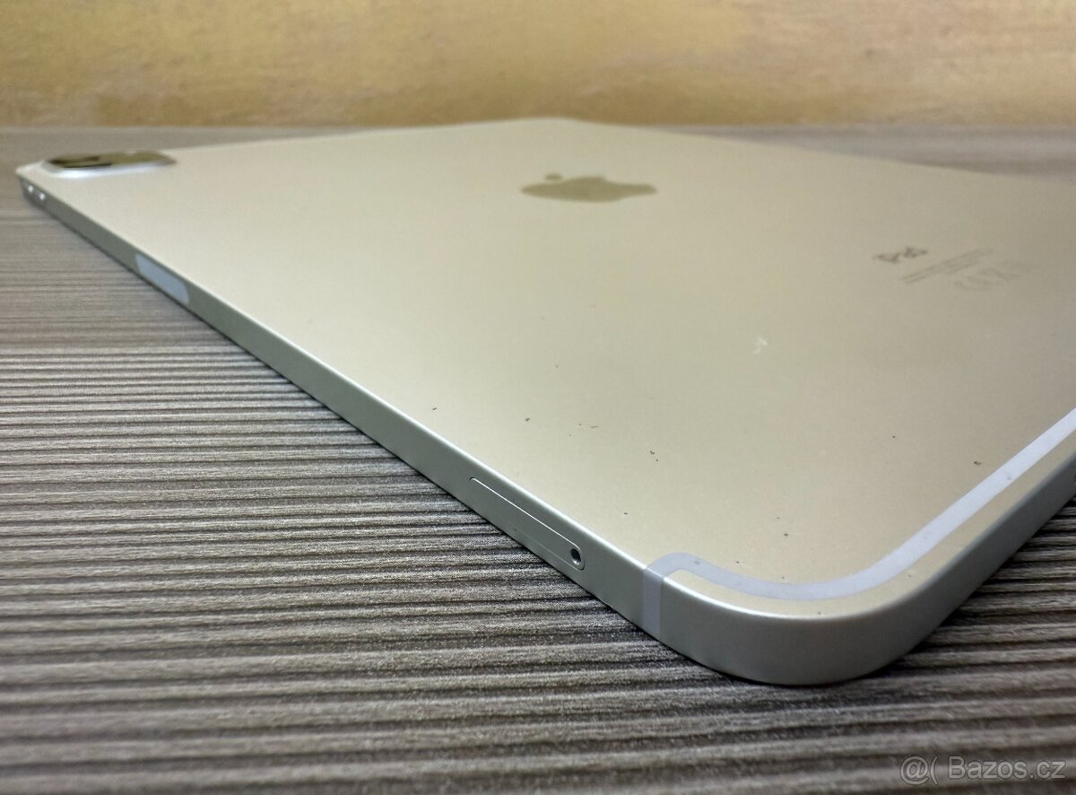 Apple iPad Pro 11" 2021 M1 128GB Cellular stříbrný - 8