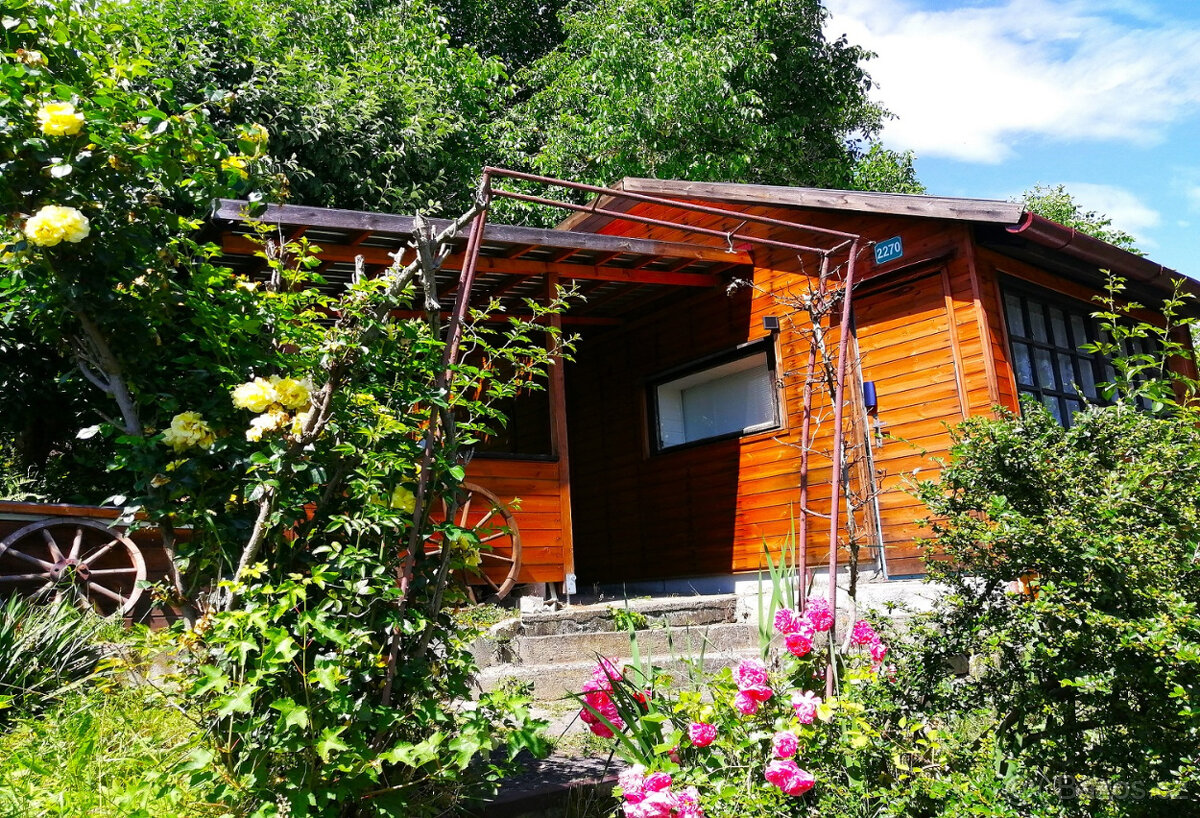 Kladno - prodej zahrady s chatou s ev. číslem - 8