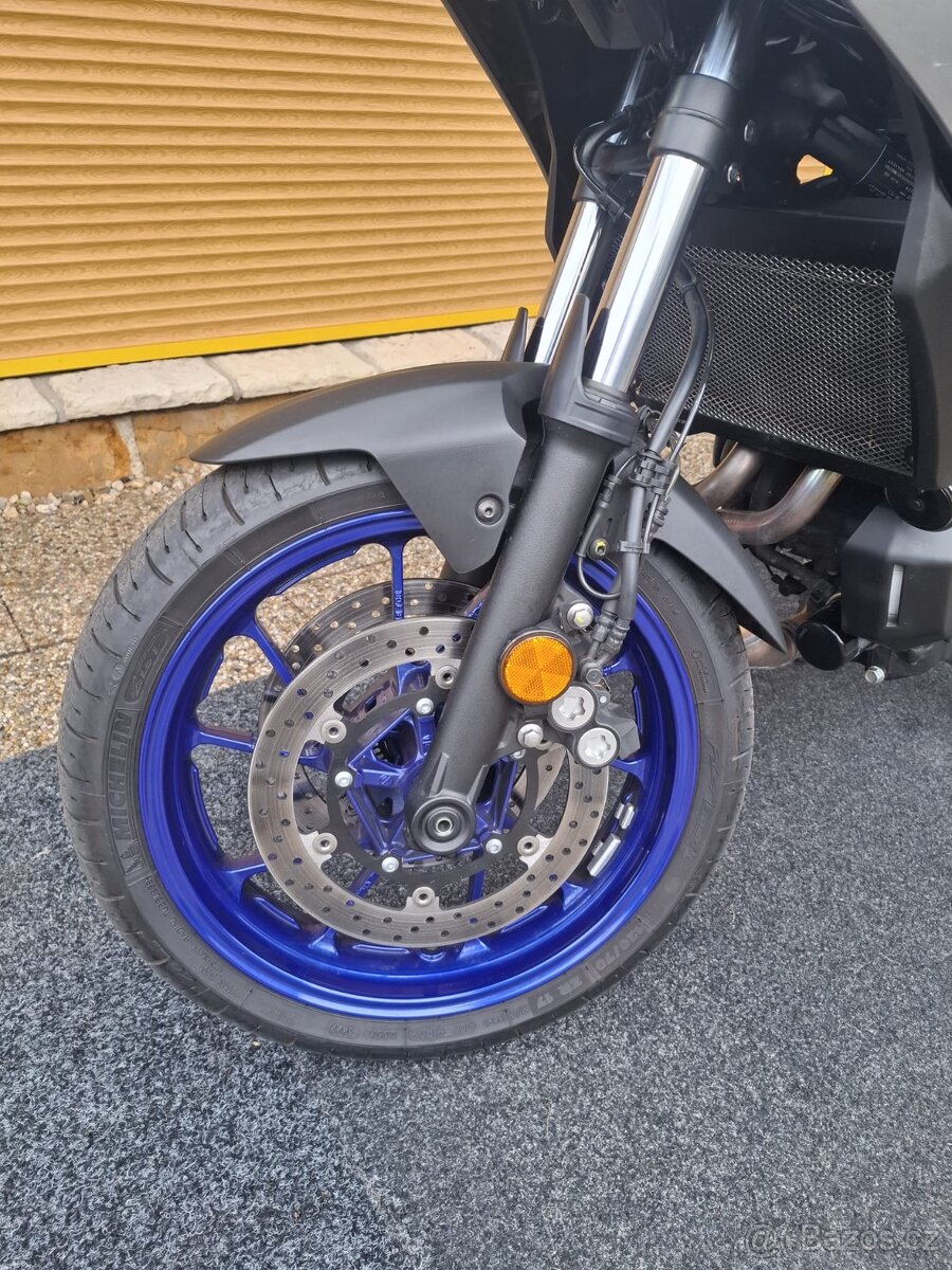Moto Yamaha Tracer 7 - 8