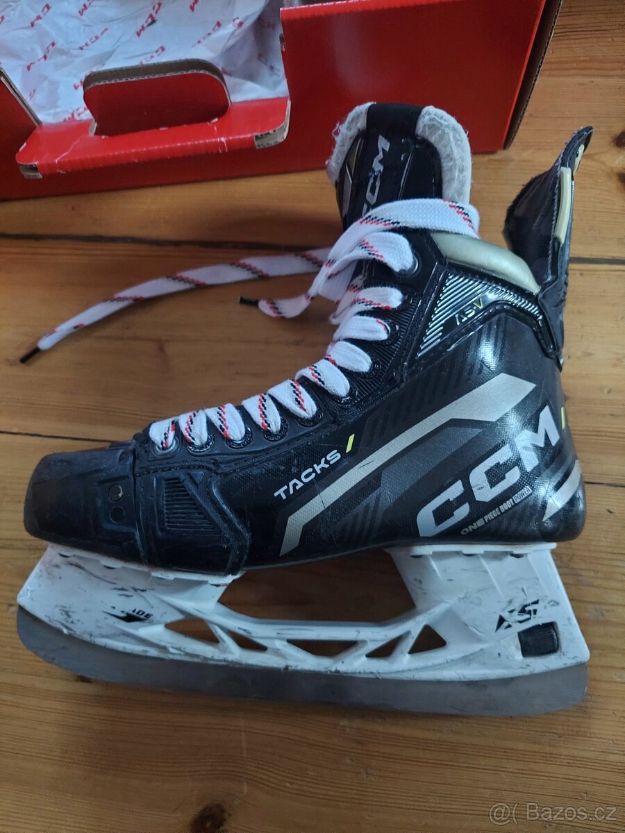 Brusle CCM AS-V vel.6.5 - 8