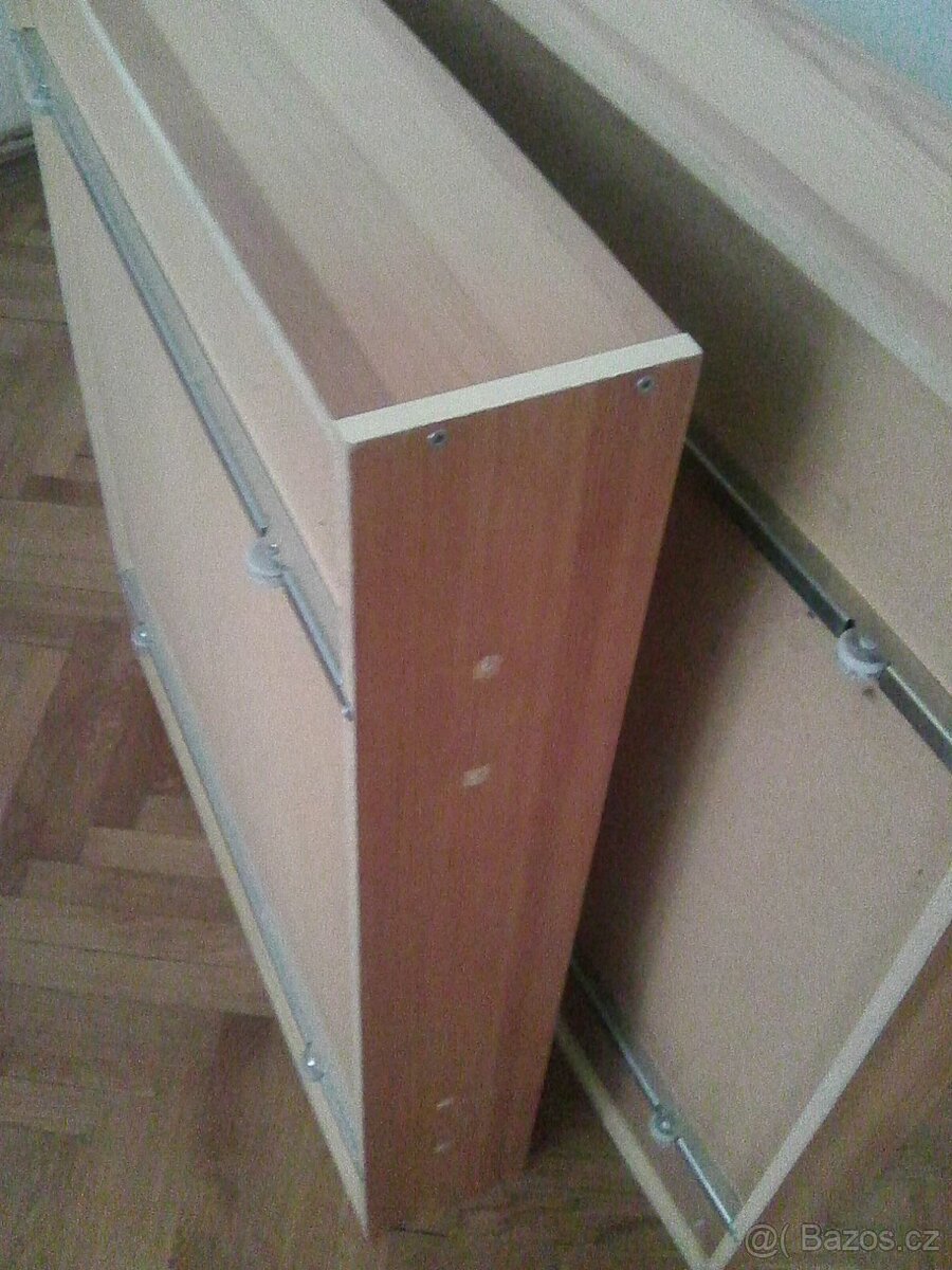 2 šuplíky na kolečkách - úložný prostor pod postel, - 8