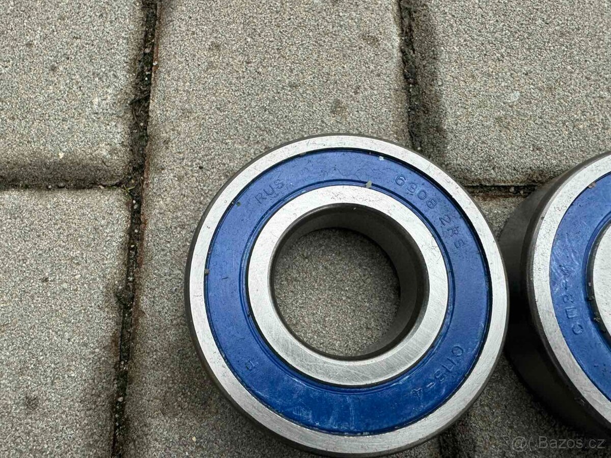 Volha Gaz-24,Gaz 2410, ložiska poloos zadní nápravy - 8