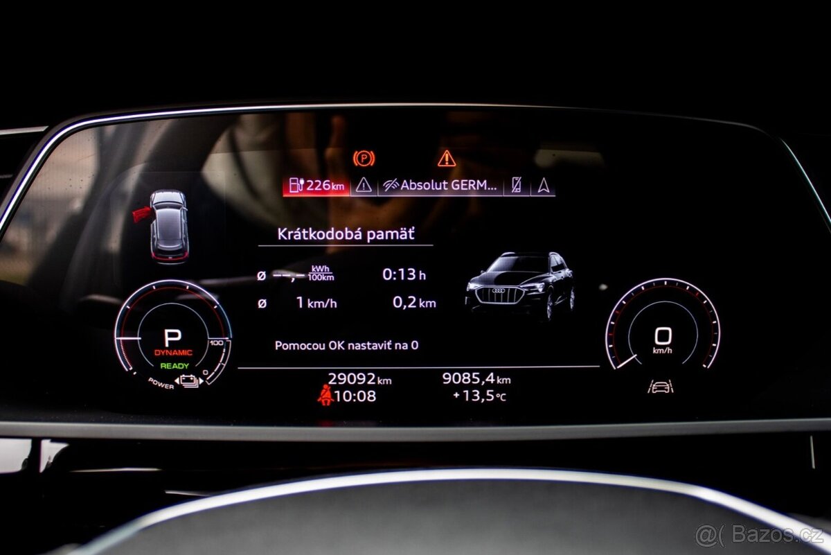 Audi E-tron 50 quattro - 8