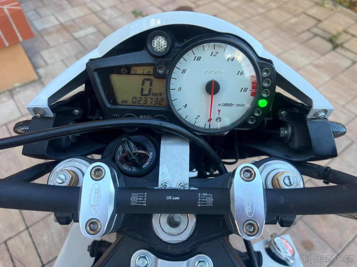 YAMAHA R6 -STREET-BIKE- - 8