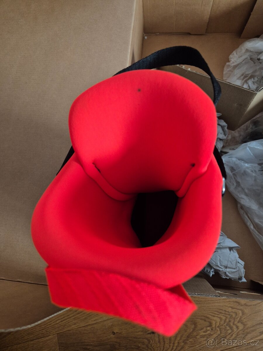 Lyžařské boty Rossignol hero world cup 90 vel.26.5 - 8