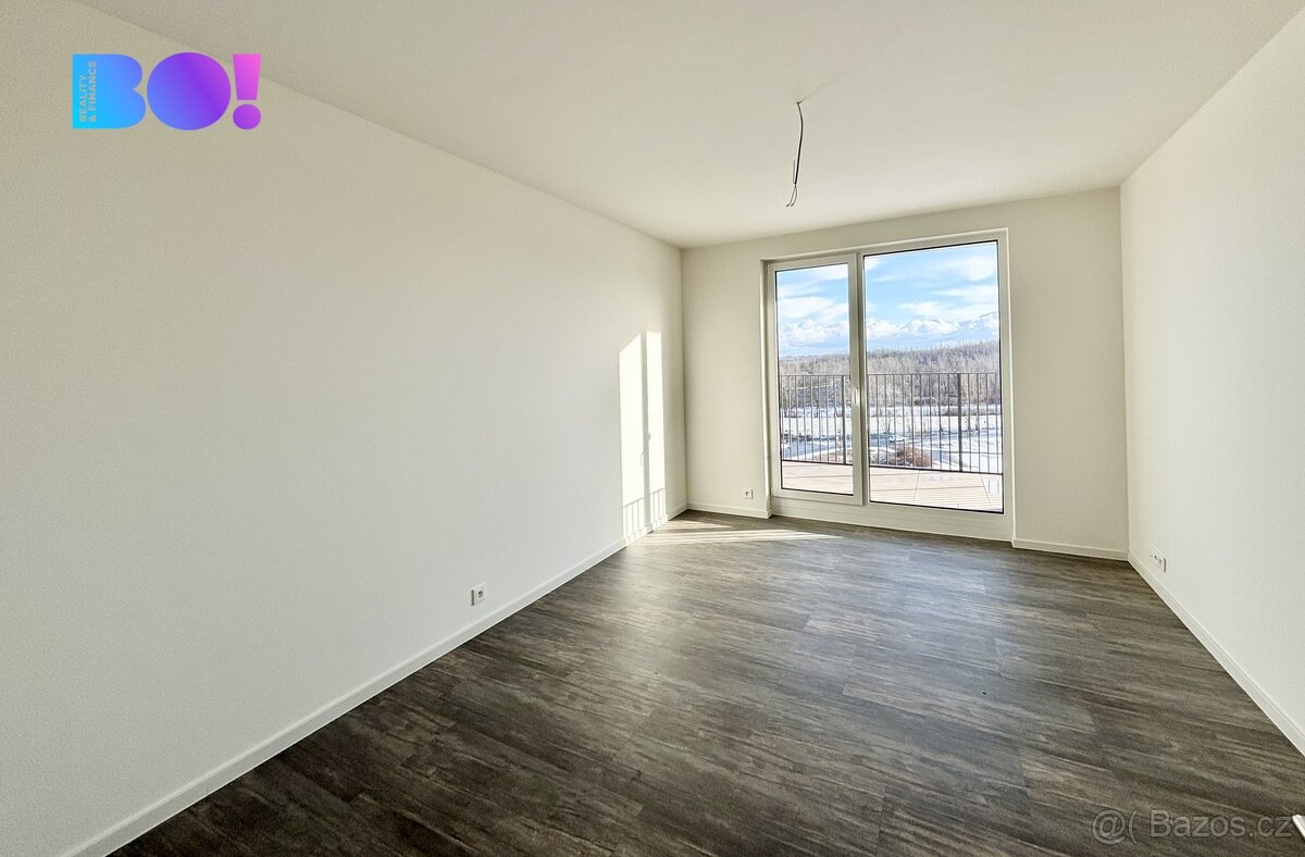 Pronájem bytu 3+kk, 83 m² s parkovacím místem a lodžií 18 m² - 8