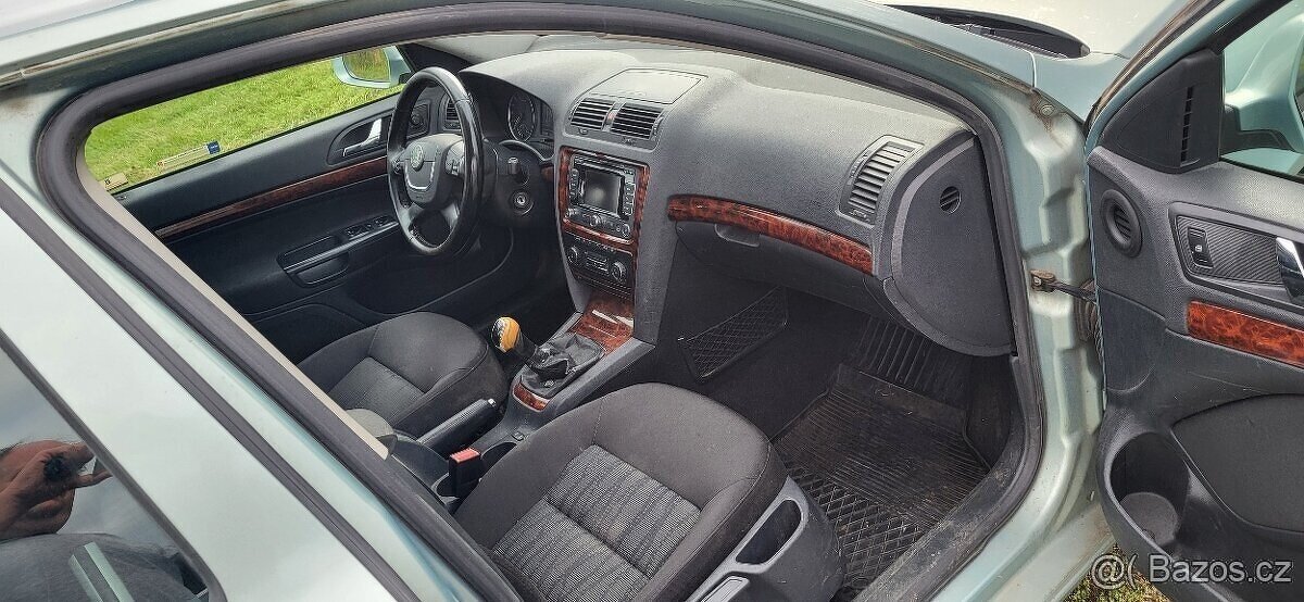 Škoda Octavia combi II 2.0 TDI 103Kw Eegance Facelift CZ-TOP - 8