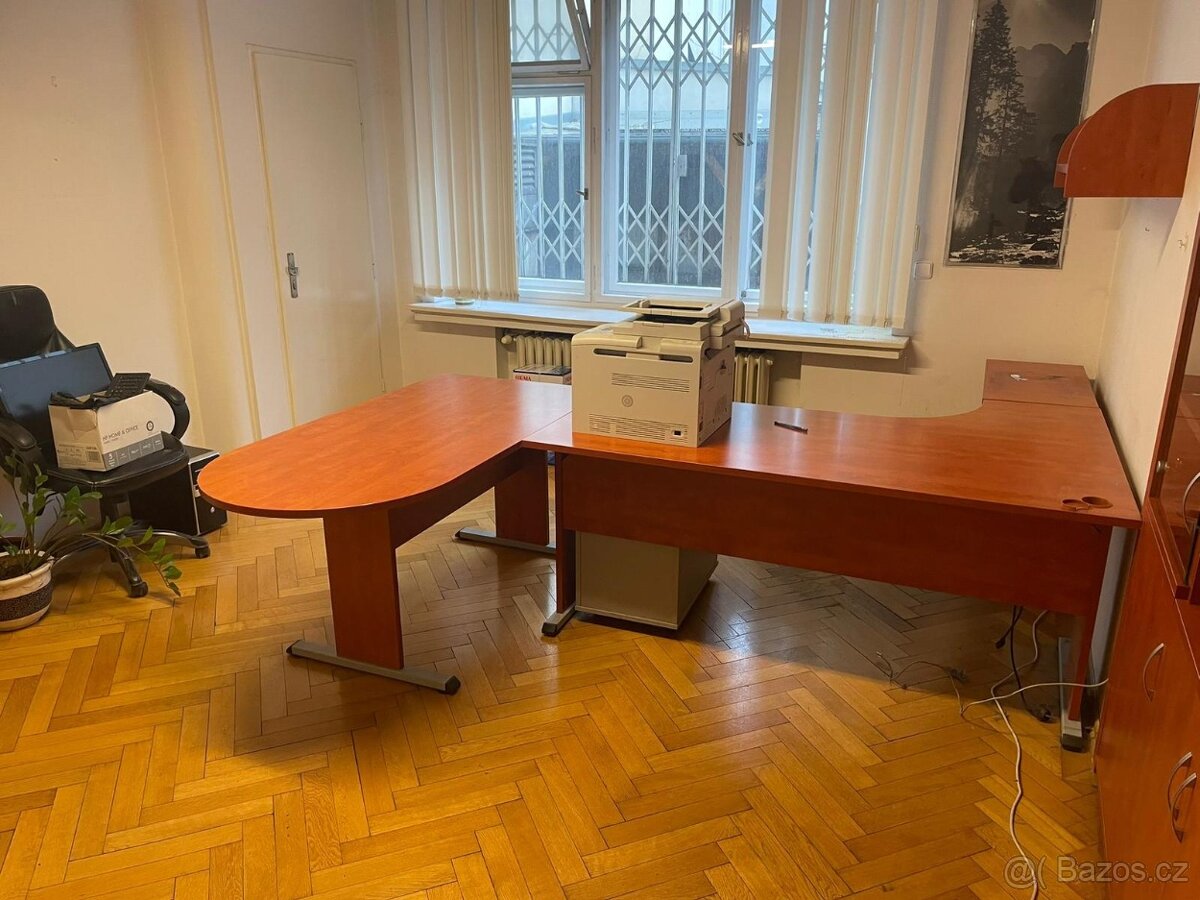 Kancelářský nábytek - 8