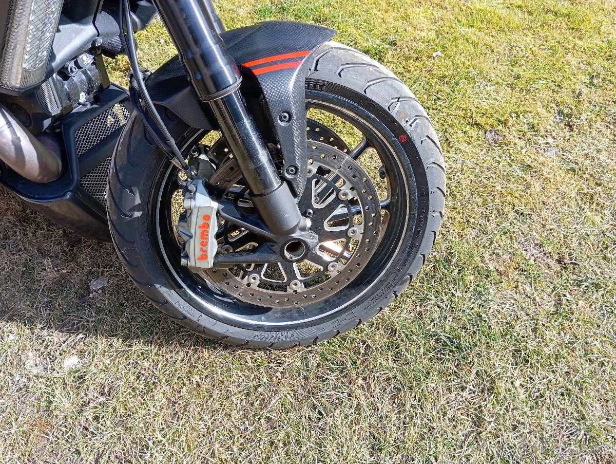 Ducati Diavel - 8