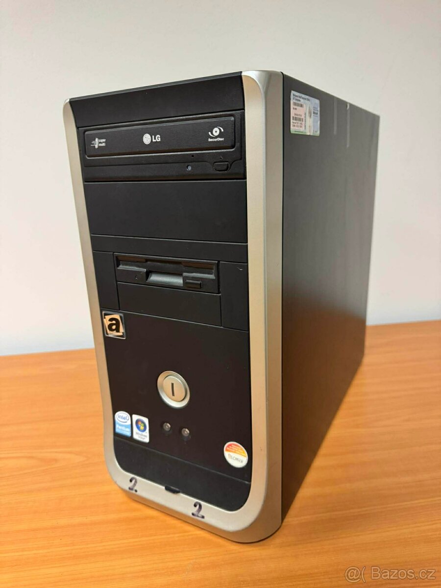 Prodej stolních počítačů - 8