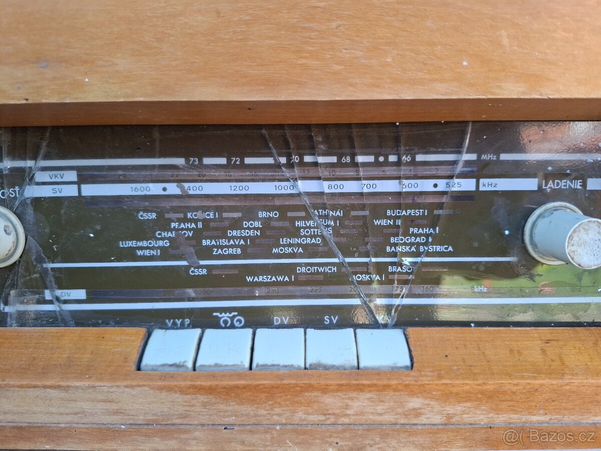 Radio s gramofonem - 8