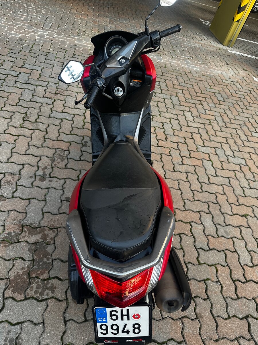 Yamaha N-Max 155 - 8