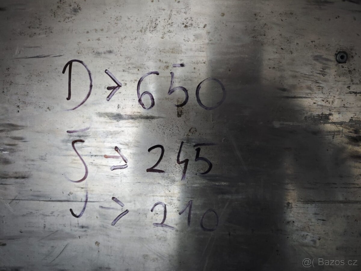 SKŘÍŇ, SKLAD, GARÁŽ - 650 CM - 8