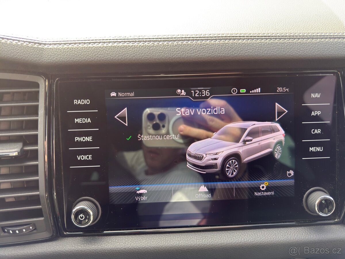 Škoda Kodiaq Sportline 4x4 2022 2.0TDi 147kw Tažné Panorama - 8