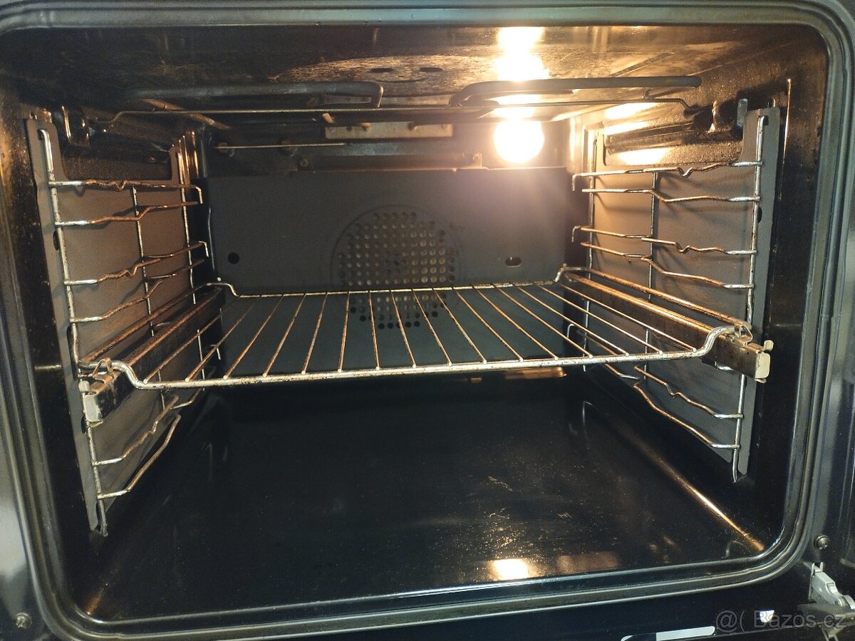 Prodám vestavnou a mikrovlnnou troubu v setu - 8