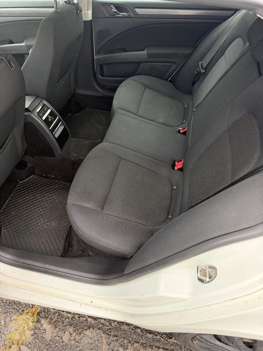 Škoda Superb 1.4tsi combi, 92kw - 8