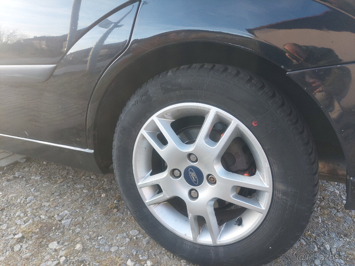 Ford Focus, MK1, hatchback, 1.6 benzín, r.v. 2004 - 8