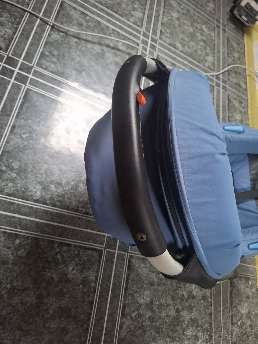 Dětská autosedačka - 8