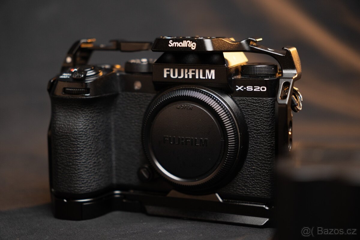 Fujifilm XS-20 + Objektivy + příslušenství - 8