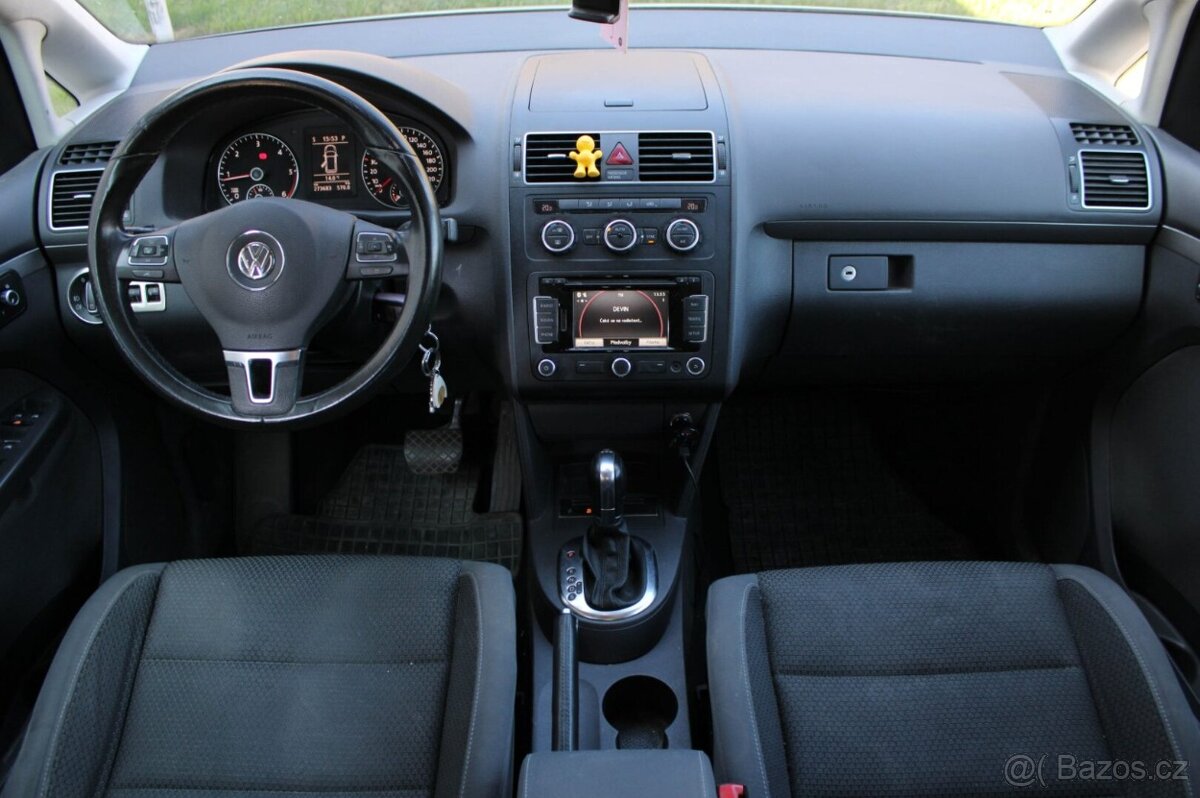 Volkswagen Touran 1.6 TDI DSG - 8