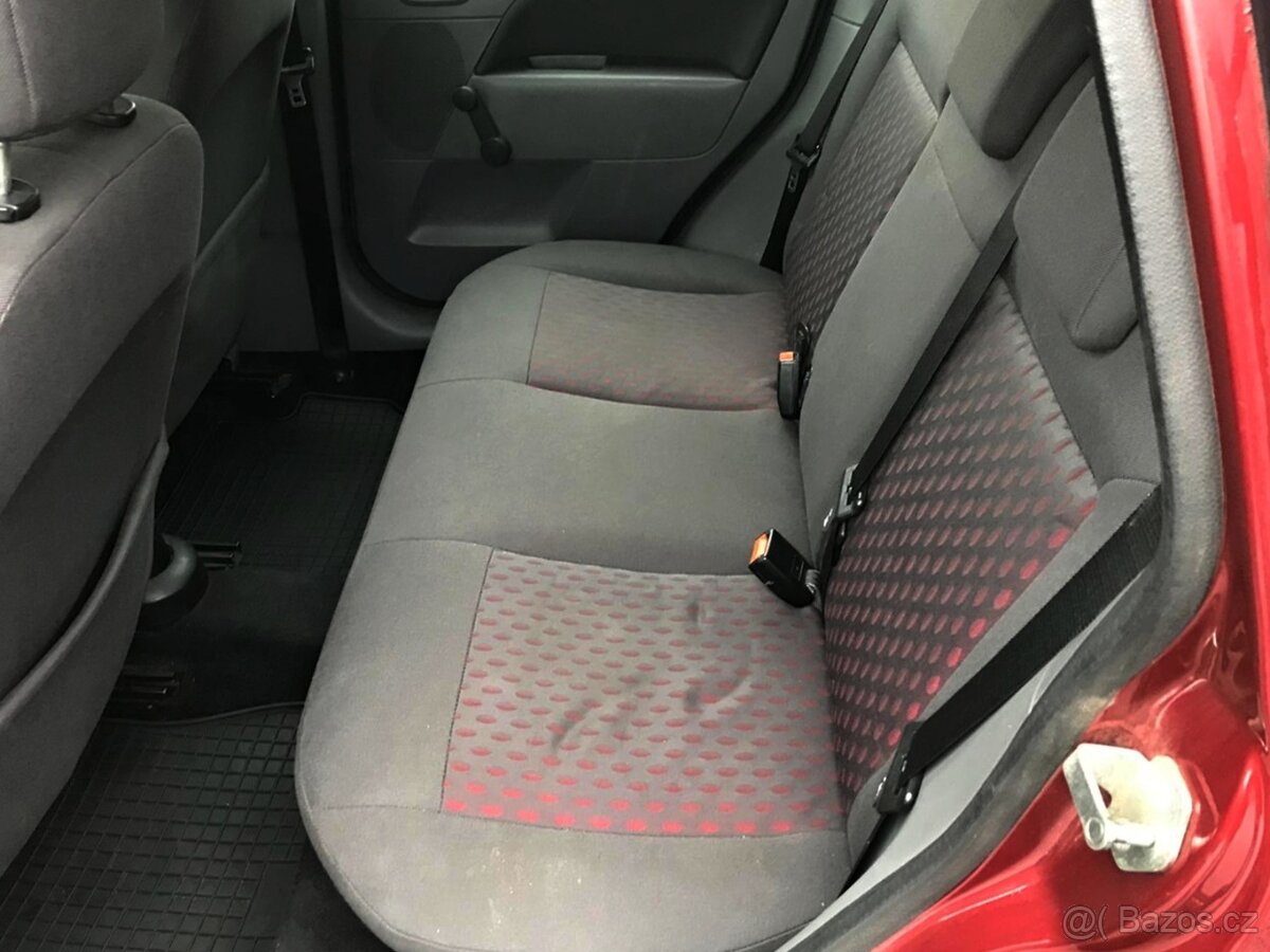 FORD FIESTA 1.6i 2003, 5.dveří, ČR, ZIM.PNEU, NOVÁ STK 2027 - 8