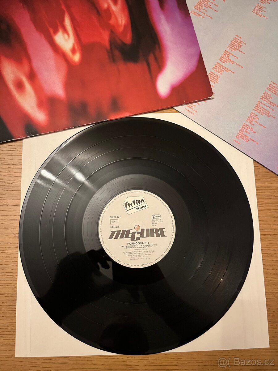 The Cure – Pornography - 8
