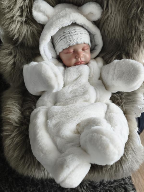 Bílá, chlupatá kombinéza pro novorozence - 8