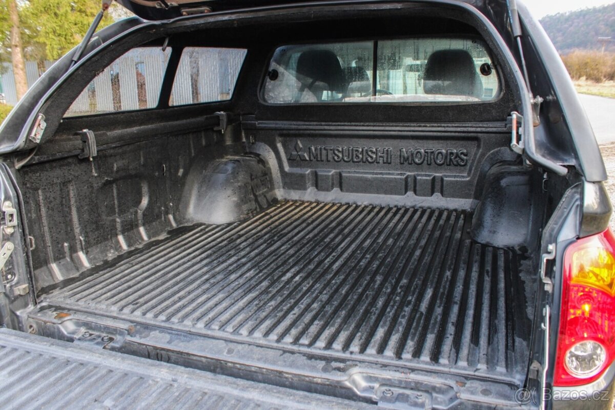 Mitsubishi L 200 L200 2.5 DI-D Double Cab - 8