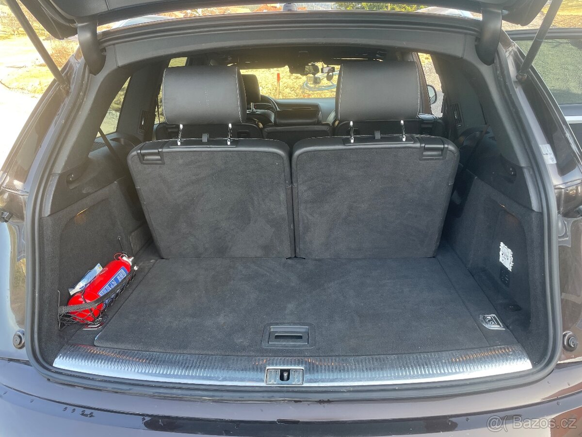AUDI Q7 S-line 3.0 DPH - 8