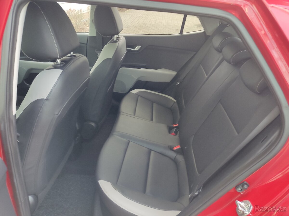 Kia Stonic 1.6. CRDi 81Kw PREMIUM - 8