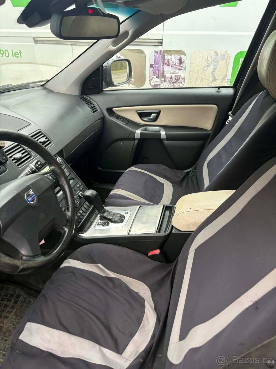 Volvo XC90 - 8