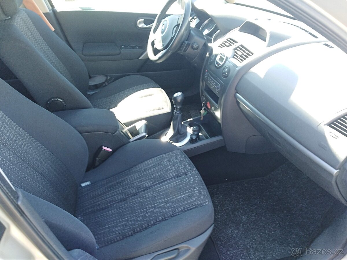Renault Megane kombi 1,5 DCI 74kw - 8