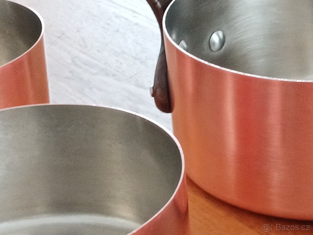 VINTAGE KVALITNÍ MĚDĚNÉ HRNCE TOURNUS FRANCIE 70.LÉTA - 8