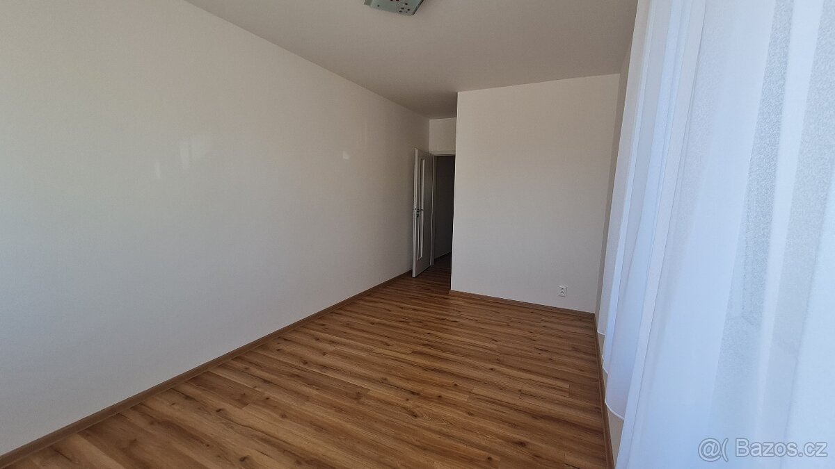 Pronájem bytu 3+kk • 77 m² bez RK - 8