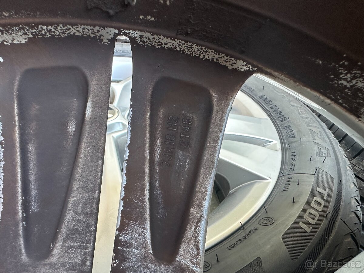 ŠKODA ORIGINÁL ALU - 225/50 R18 - 8