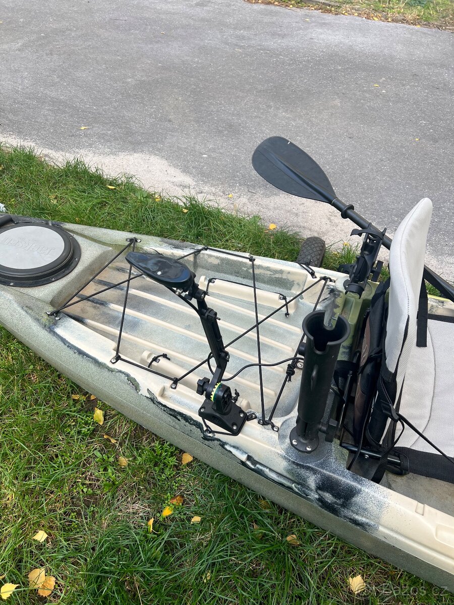 Rybářský kajak - 8