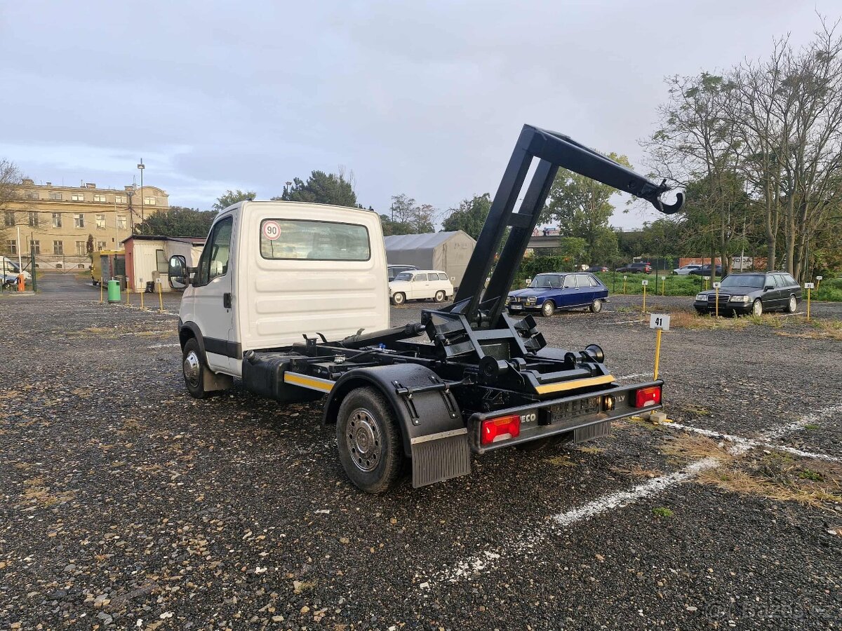 Iveco daily kontejner 6t - KONEČNÁ CENA 360.000 Kč - 8