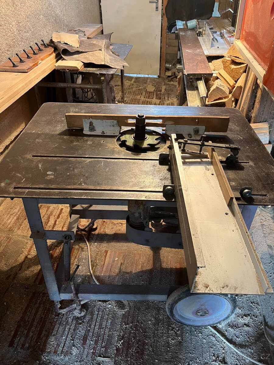 Pila, fréza, odsávání - 8