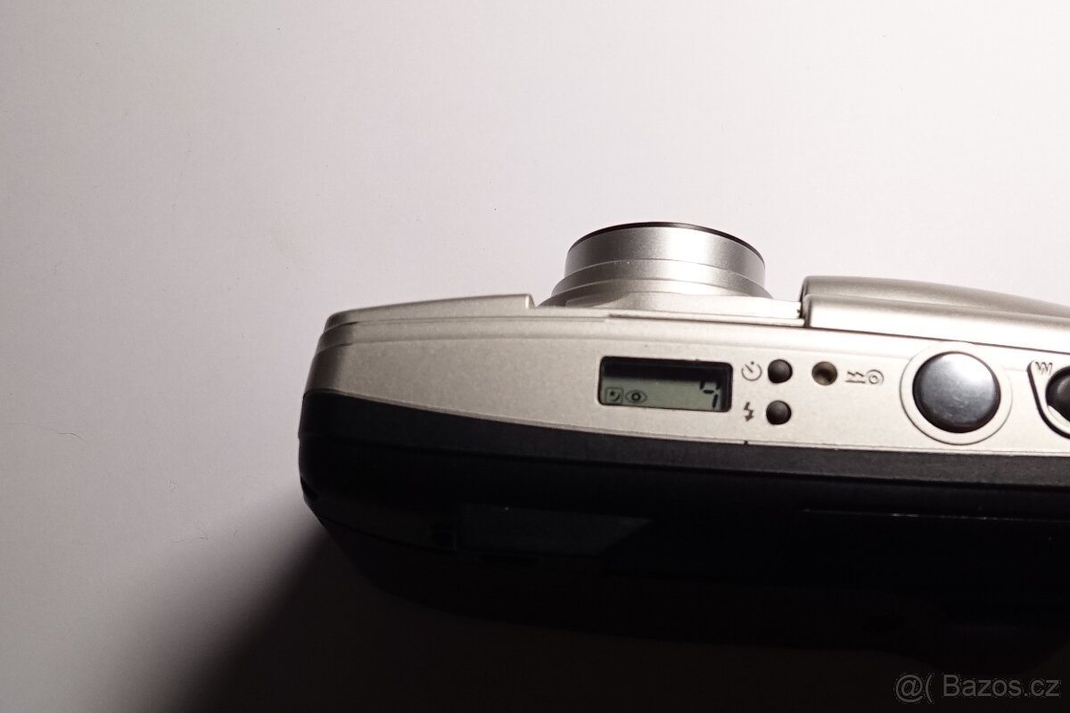 Olympus Superzoom 105G - 8