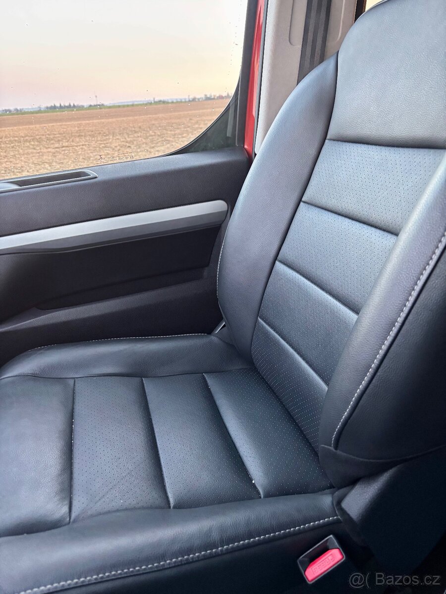 Citroën spacetourer - 8