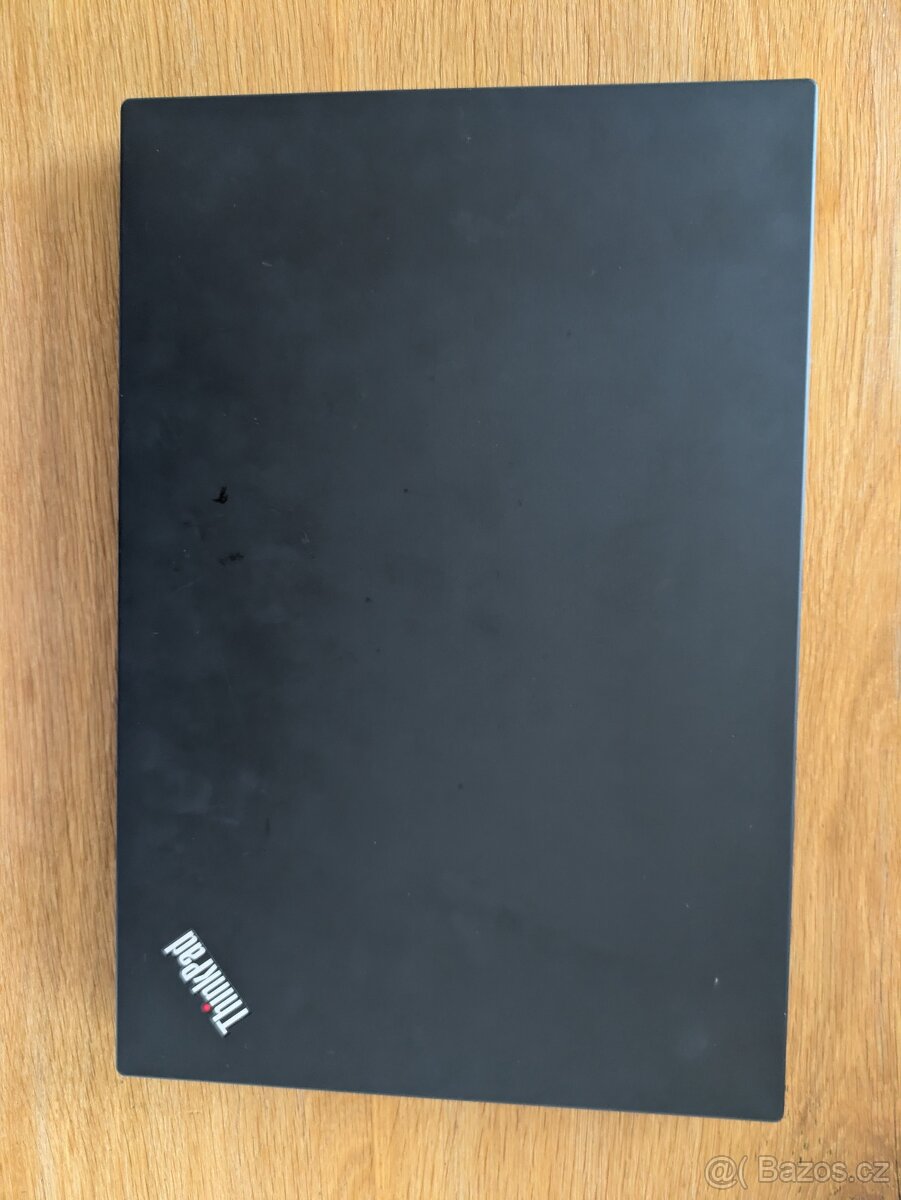 Lenovo ThinkPad T15 Gen 2 - 8
