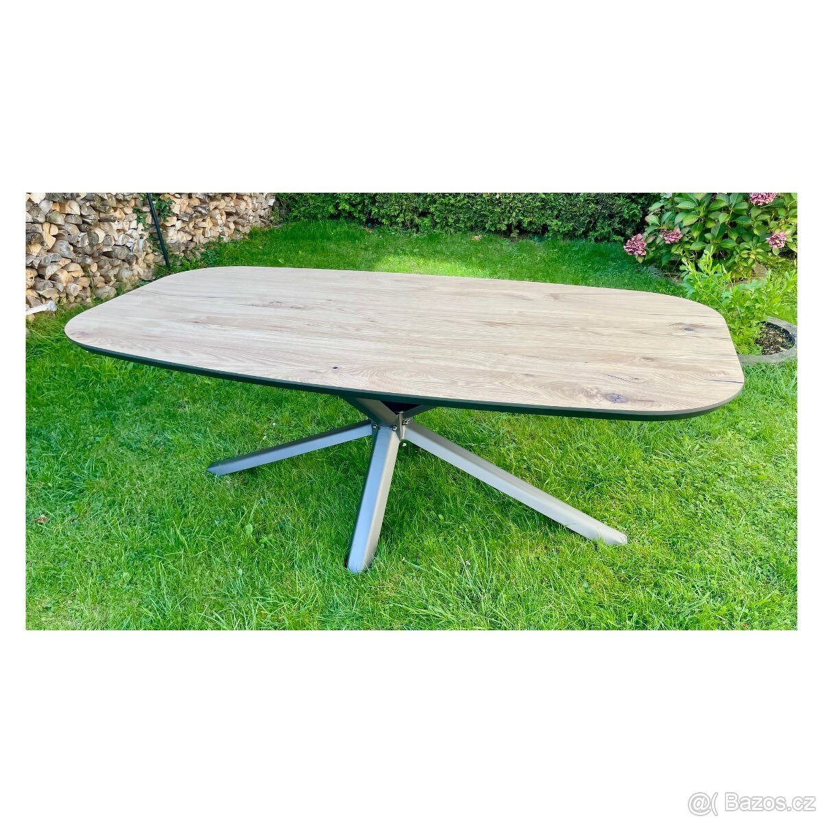 Nerozkládací jídelní stůl - Hadios - 8