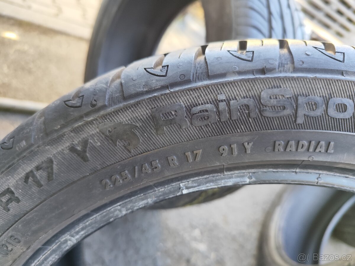 Letní pneu 225/45/17 - 8
