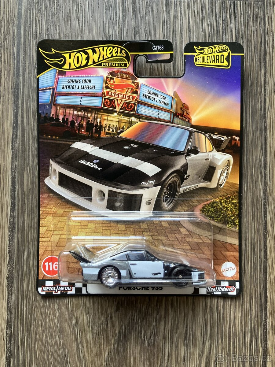 HOT WHEELS Premium - 8