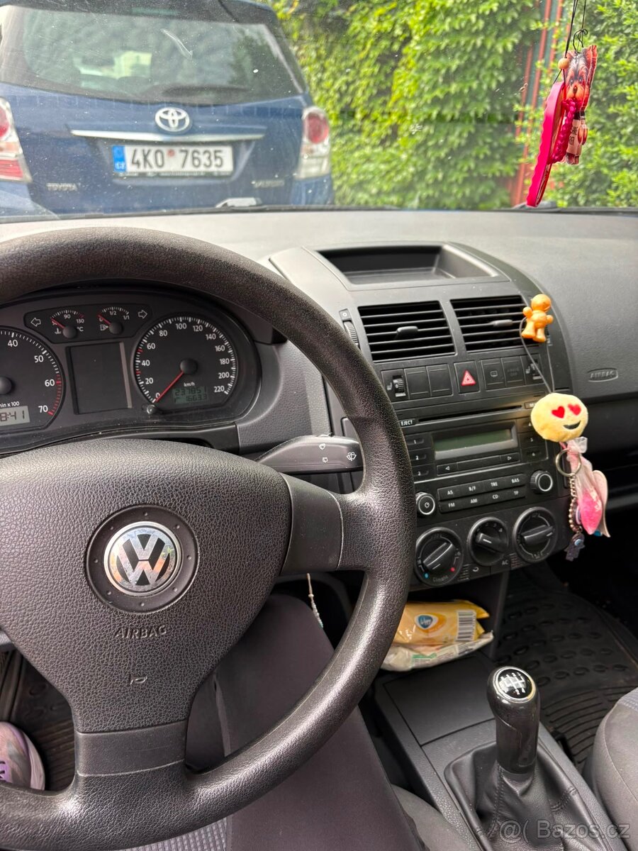 VW Polo, rok 2007 - 8